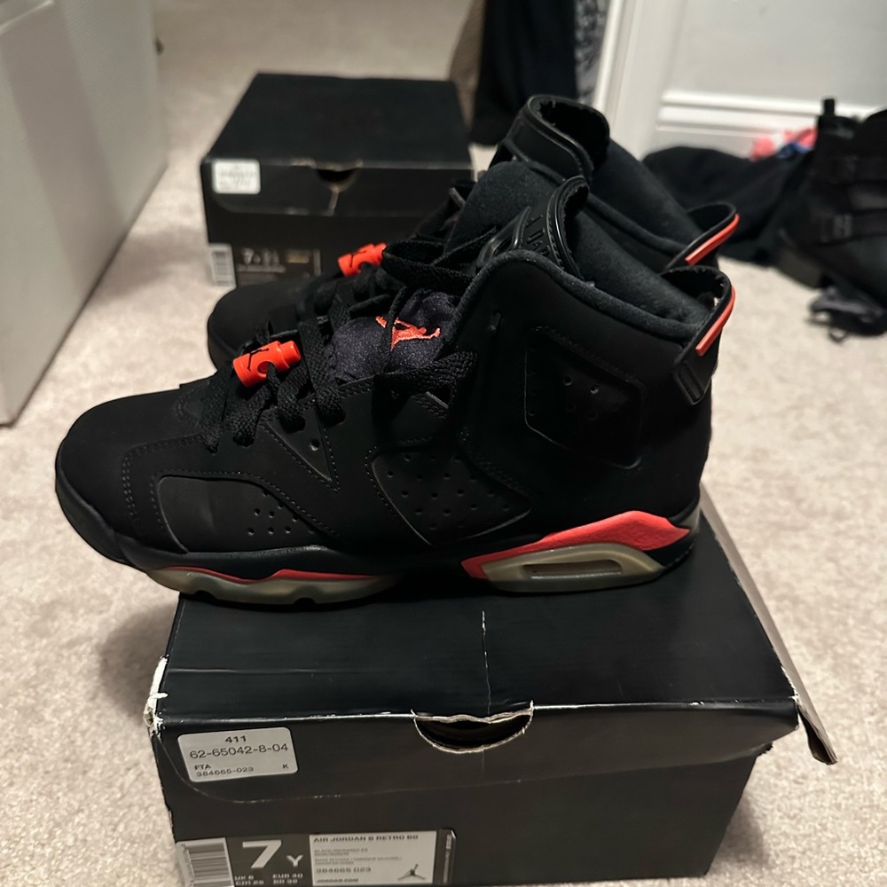 Jordan Retro 6 Infareds
